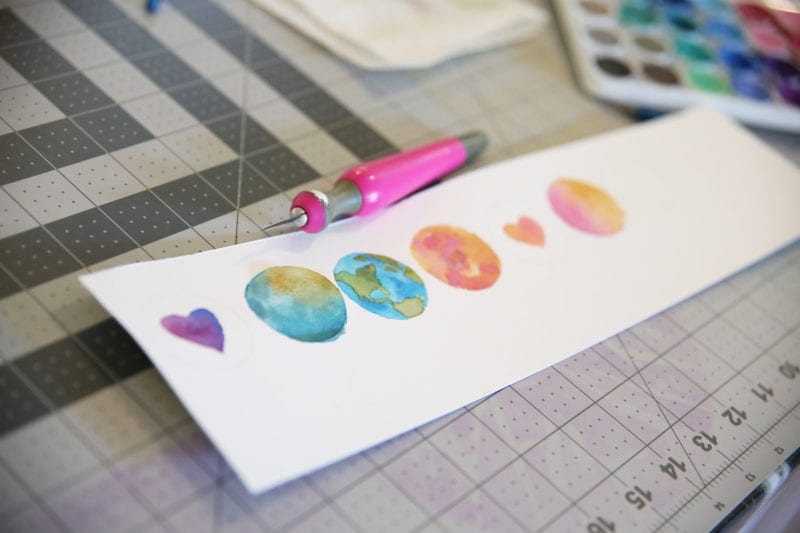 diy watercolor magnets and free chore charts - The Handmade Home