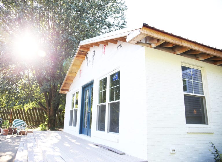 easiest way to paint a house {wagner sprayer}