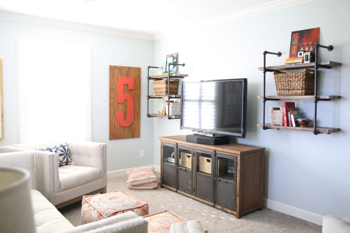 Best Tips For A Tween And Teen Bonus Room That Will Grow With Them