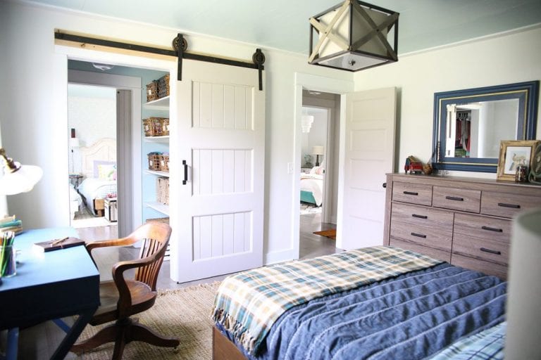 how to organize your kids’ closet