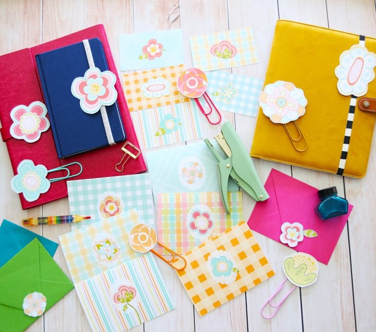 spring stationery and garland set