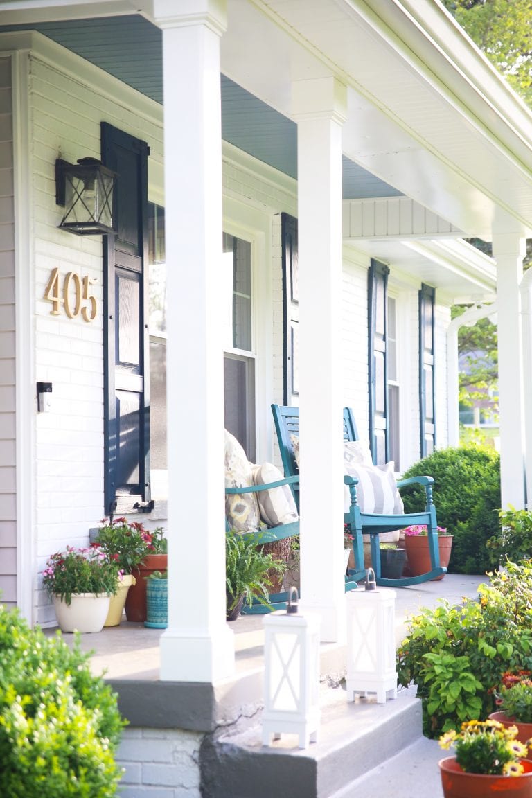 5 elements for a welcoming porch