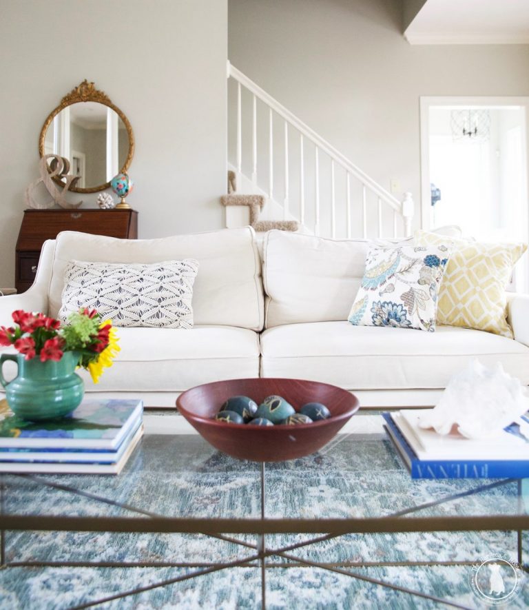 how to mix and match throw pillows