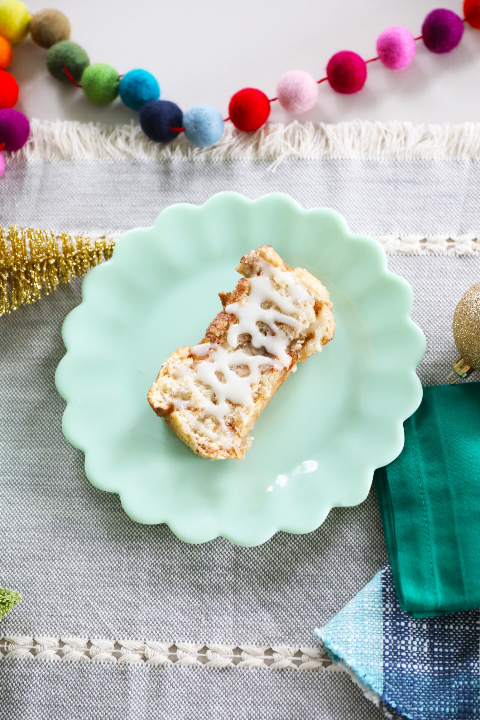 homemade cinnamon bread icing