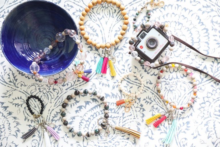 easy beaded keychain bracelet