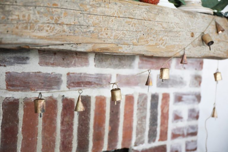 easy diy bell garland