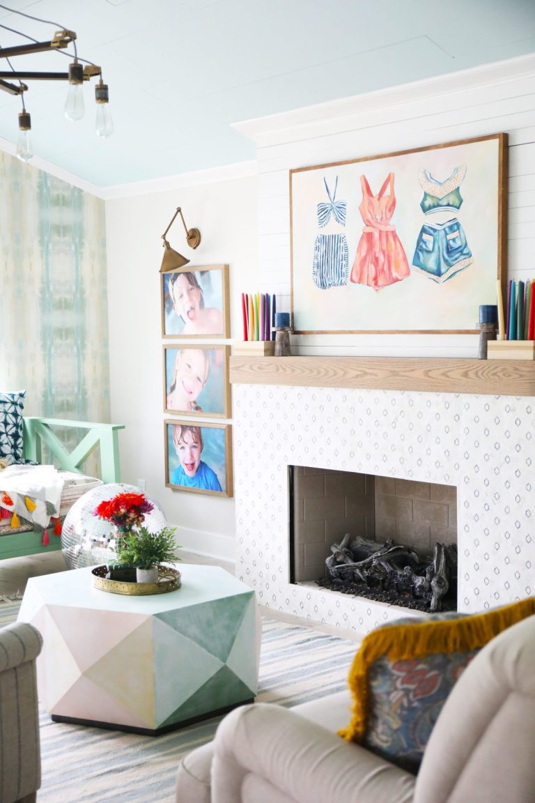 simple gallery wall