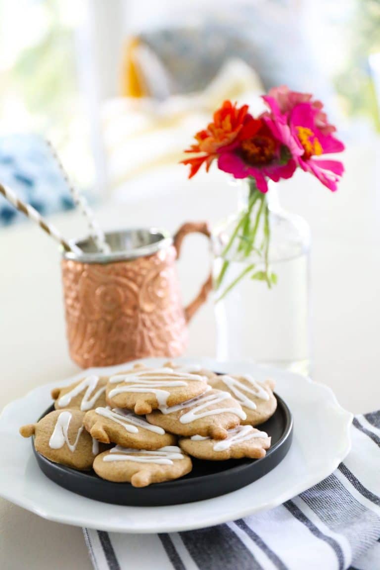 frosted gingersnap cookies {pumpkin-shaped}