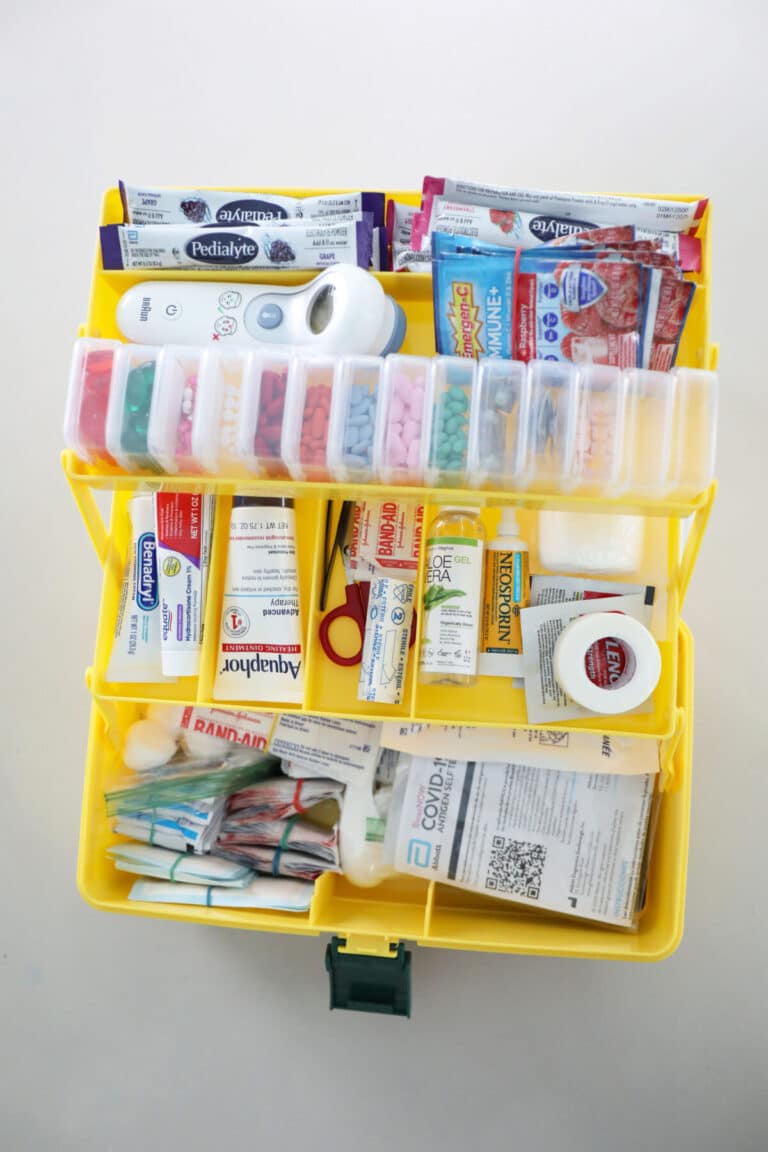 how to make a first aid kit for college